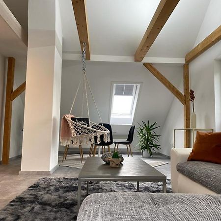 ויידן Wen Koenigsberger,Ruhige Dg-Wohnung In Weiden,2 Schlafzimmer,Parkplatz, Zentral! מראה חיצוני תמונה